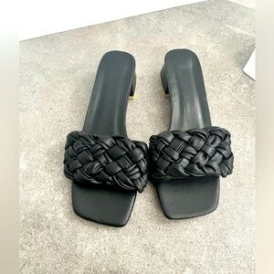 💥💲⬇️Braided 7.5 38 Sandals block heel slides sz 38 NIB pu leather